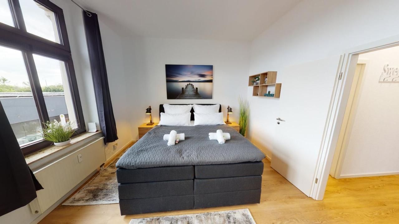 Sweethome - Zentral - Kueche & Parkplatz, Wifi Halle  Exterior photo