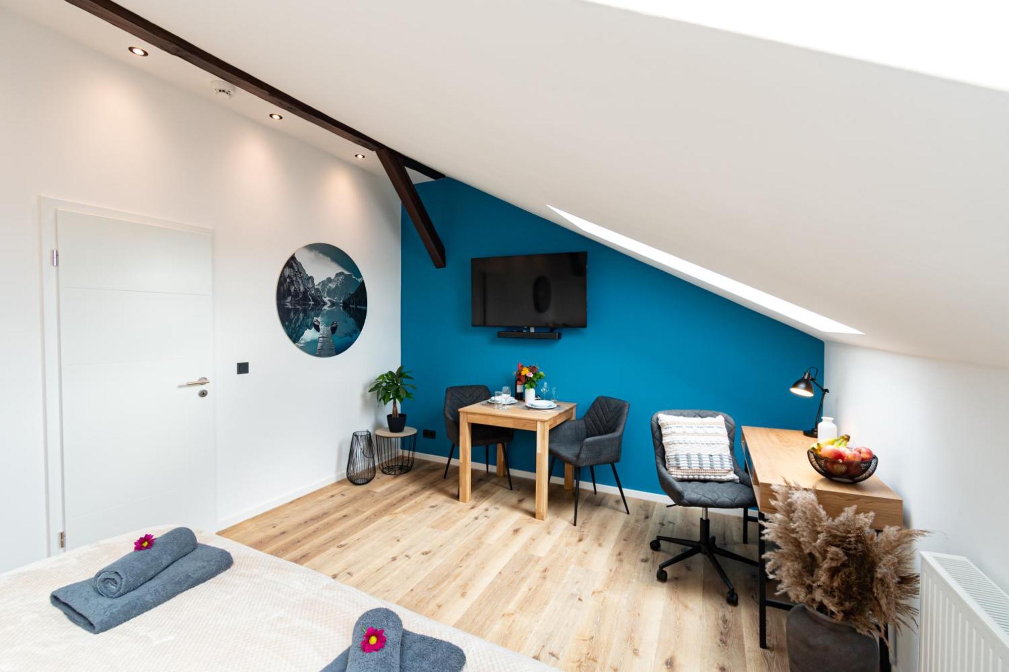 Sweethome - Zentral - Kueche & Parkplatz, Wifi Halle  Exterior photo